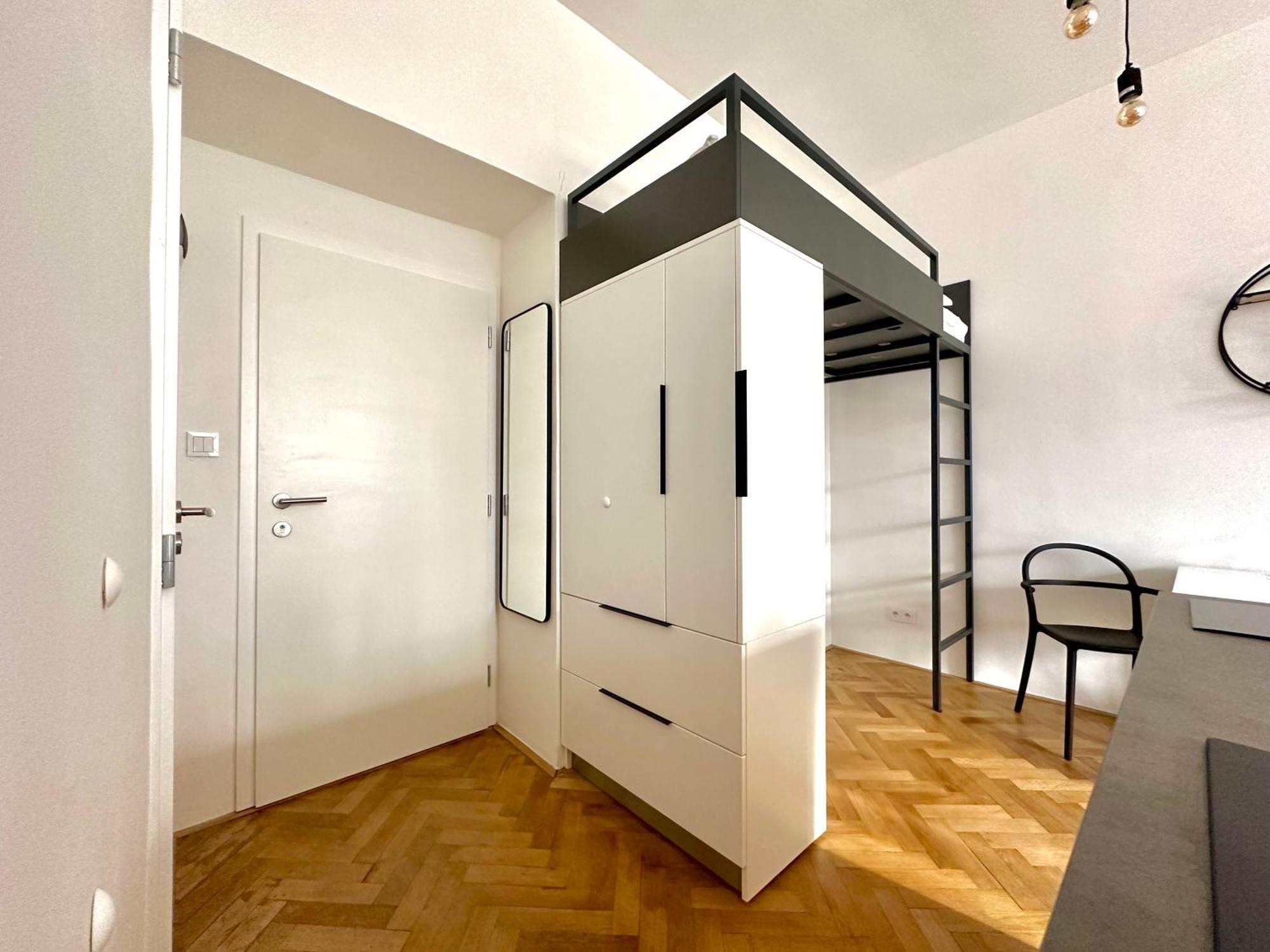 Botanique Rooms With Sauna By Homester Μπρνο Εξωτερικό φωτογραφία