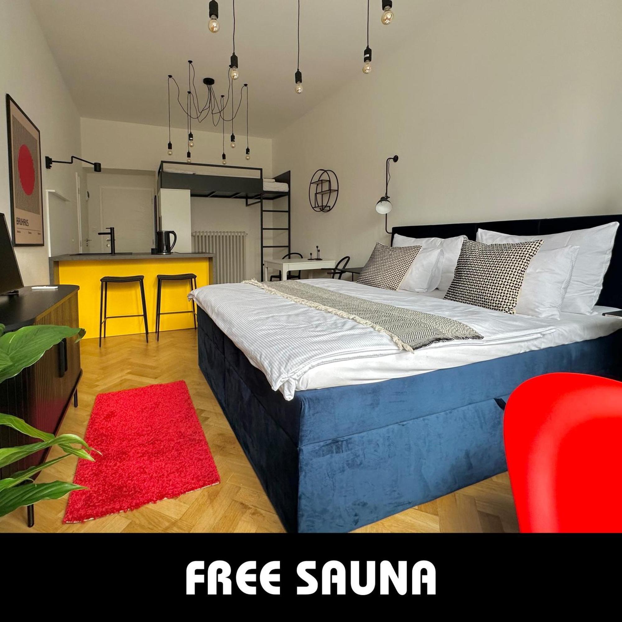 Botanique Rooms With Sauna By Homester Μπρνο Εξωτερικό φωτογραφία